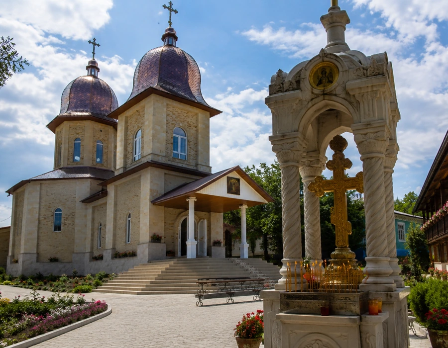 Orthodox religious details and monastery courtyard at Chistelnica Monastery